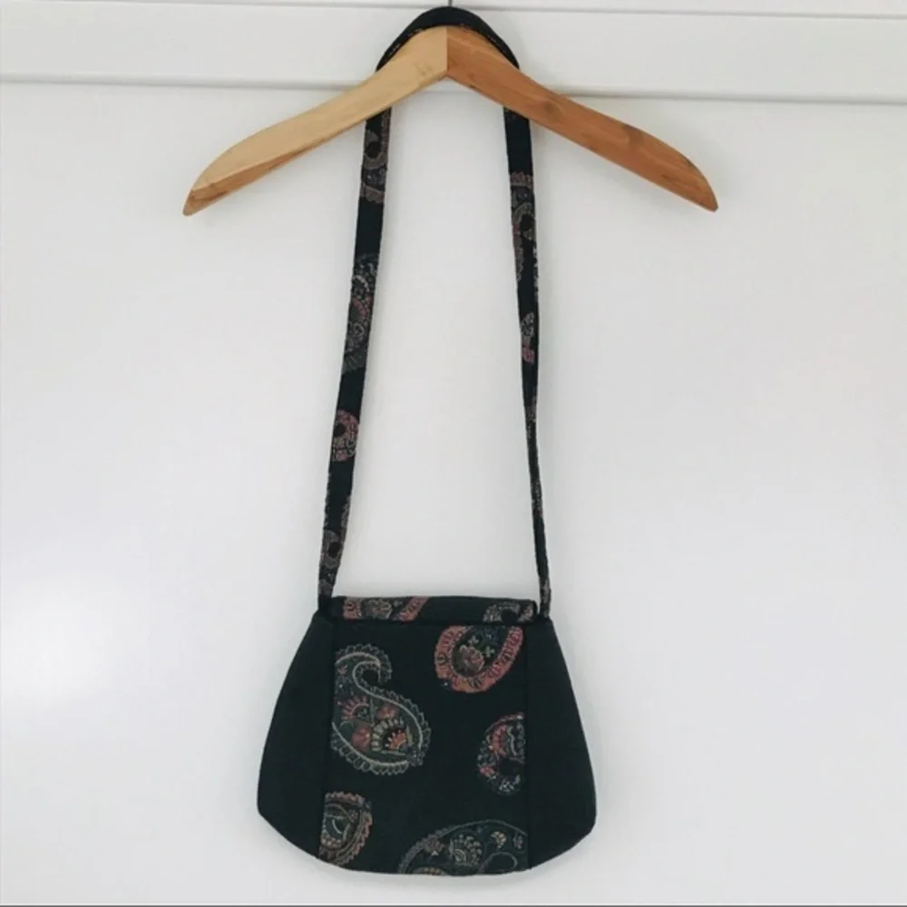 NEW L. O’NEILL Design Handbag with Paisley Print‎ - Picture 5 of 5